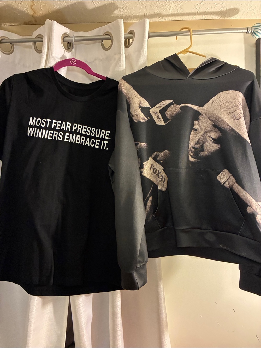 Bundle- Men’s T-Shirt & Hoodie- Like New
Size M/Large - Most fear pressure…